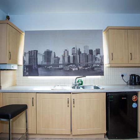 Modern 2 Bedroom Apartment Londyn Zewnętrze zdjęcie